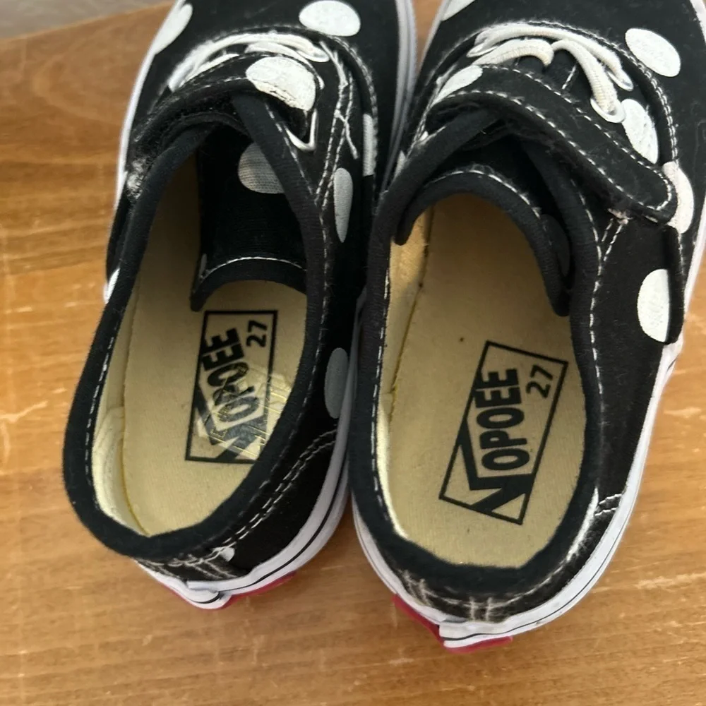 Kids Black and White Polka Dot Shoes Size 10